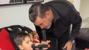 Así disfruta Oswaldo Guillén de su faceta de abuelo (+Video) Así disfruta Oswaldo Guillén de su faceta de abuelo (+Video)