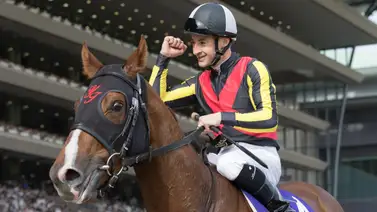 Este jockey francés se convierte en campeón en Japón con esta increíble cifra de dinero Este jockey francés se convierte en campeón en Japón con esta increíble cifra de dinero