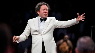 Gustavo Dudamel dirigirá a esta prestigiosa orquesta durante la Gala de Primavera 