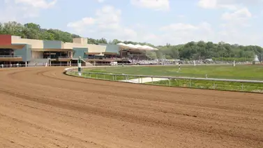 Entrenador con más de 30 años de experiencia en Estados Unidos es suspendido por esta razón Entrenador con más de 30 años de experiencia en Estados Unidos es suspendido por esta razón
