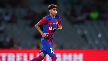 Por esta insólita razón Lamine Yamal no podrá jugar con el Barcelona en su debut en Copa del Rey Por esta insólita razón Lamine Yamal no podrá jugar con el Barcelona en su debut en Copa del Rey