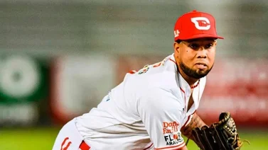 NPB: Anderson Espinoza firma con su nuevo equipo en Japón