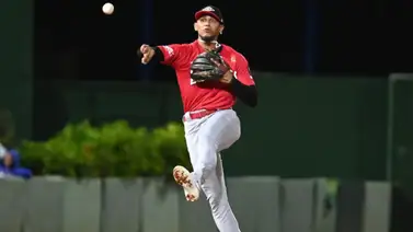 LIDOM: Campocorto de Leones del Escogido recibe el Guante de Oro LIDOM: Campocorto de Leones del Escogido recibe el Guante de Oro