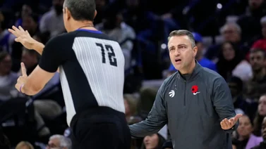 NBA: ¡Perdió los papeles! Coach de Toronto explota contra los árbitros por "ayudar" a Los Ángeles Lakers (+Video)