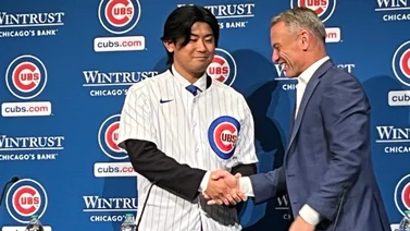 MLB: El fichaje estelar de Chicago Cubs sorprende al mundo en su presentación con el equipo (+Video)