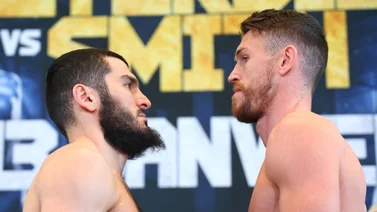 Artur Beterbiev y Callum Smith están listos para su pelea ¿Cómo quedó el pesaje y el último careo?