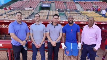MLB: Alto mando de los Mets visita casa de los Leones del Escogido