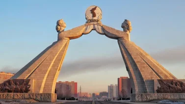 ¡A punto de guerra! Kim Jong Un declara a Corea del Sur como su principal enemigo y promete desmantelar arco de unificación