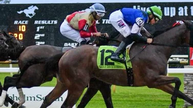 Samuel Marín continúa con la racha victoriosa en este óvalo de Estados Unidos