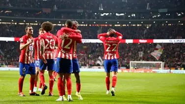 Atlético asegura su pase a cuartos de final de la Copa del Rey tras golear al Real Madrid Atlético asegura su pase a cuartos de final de la Copa del Rey tras golear al Real Madrid