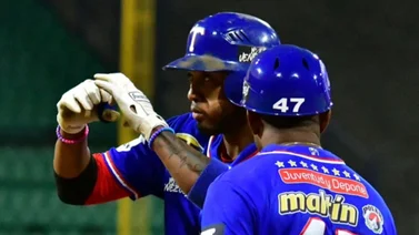 LVBP: Tiburones liquida las esperanzas de Leones (Finalizado)