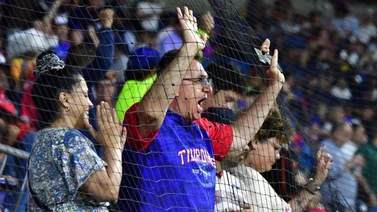 LVBP: ¡Dulce venganza! Así "saboteó"  Tiburones de La Guaira la práctica de bateo de los Leones del Caracas (+Video)