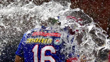 LVBP: ¡Samba en el Universitario! Tiburones deja sin final a Leones (+Video)