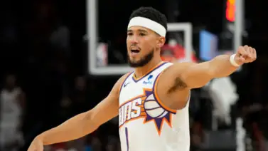NBA: ¡Todo su arsenal! Devin Booker igualó un récord histórico de anotación con Phoenix Suns NBA: ¡Todo su arsenal! Devin Booker igualó un récord histórico de anotación con Phoenix Suns