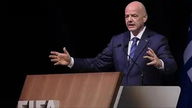 Gianni Infantino propone castigos drásticos a actos racistas dentro del fútbol mundial Gianni Infantino propone castigos drásticos a actos racistas dentro del fútbol mundial