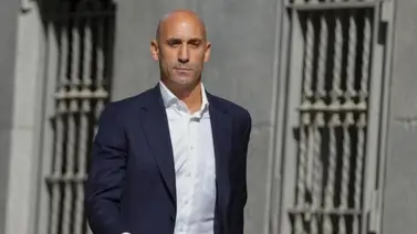 Luis Rubiales le pide al juez que archive la causa por el beso a Jenni Hermoso (+Declaraciones) Luis Rubiales le pide al juez que archive la causa por el beso a Jenni Hermoso (+Declaraciones)