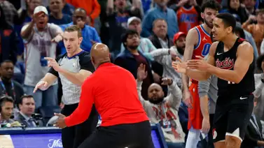 NBA: ¿Robo? Portland exige a la Liga que le de la victoria ante el Thunder por esta insólita razón (+Video) NBA: ¿Robo? Portland exige a la Liga que le de la victoria ante el Thunder por esta insólita razón (+Video)