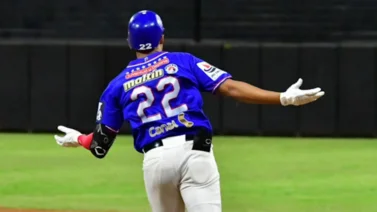LVBP: Tiburones de La Guaira busca ampliar la ventaja sobre Cardenales en un duelo bastante mexicano (Previa)