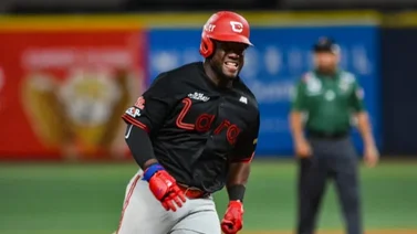 LVBP: Mira el kilométrico cuadrangular de Odubel Herrera en la Gran Final contra Tiburones de La Guaira (+Video)