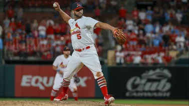 MLB: ¡Alucinante! Así le fue a Albert Pujols lanzando con Cardenales de San Luis