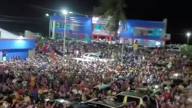 LVBP: Así viven los fanáticos de Tiburones en La Guaira la Gran Final (+ Video)