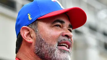 "Ozzie" Guillén, el fulminador de maldiciones: primero con Chicago y ahora con La Guaira "Ozzie" Guillén, el fulminador de maldiciones: primero con Chicago y ahora con La Guaira