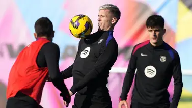Dani Olmo y Pau Víctor entrenan con normalidad en el FC Barcelona (VÍDEO) Dani Olmo y Pau Víctor entrenan con normalidad en el FC Barcelona (VÍDEO)