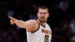 Nikola Jokić hace historia en la NBA con una actuación sin precedentes