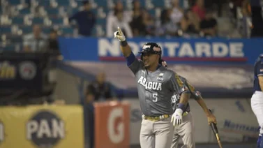 LVBP: Eduardo Escobar prende las alarmas en Tigres tras abandonar el juego (+video)