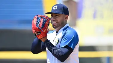 LVBP: Júnior Guerra ve premiada su zafra redonda con el Regreso del Año (+video) LVBP: Júnior Guerra ve premiada su zafra redonda con el Regreso del Año (+video)