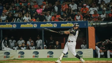 LVBP: Águilas blanqueó y le complica la vida a Tigres 