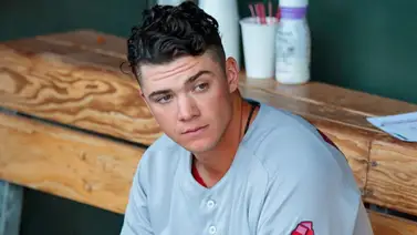 MLB: Bobby Dalbec se cambió el color de las medias (+Info) MLB: Bobby Dalbec se cambió el color de las medias (+Info)