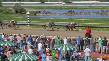 Christopher Elliot consigue su primer doblete del año en el hipódromo de Parx Racing Christopher Elliot consigue su primer doblete del año en el hipódromo de Parx Racing