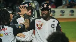 LVBP: Águilas barre y deja en terapia intensiva a los Tigres