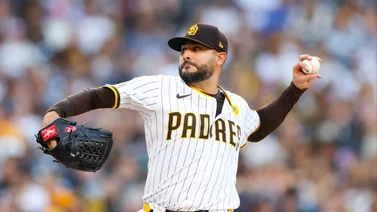 MLB: El venezolano Martín Pérez firma con equipo de la Liga Americana