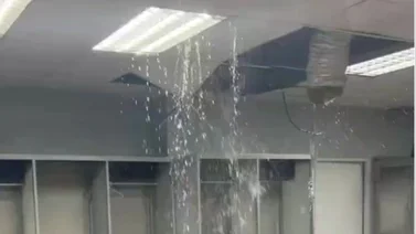 LIDOM: Inundación en el clubhouse de Visitantes del estadio Quisqueya afecta a las Águilas