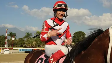 Ángel Alciro Castillo en la ruta por la gloria Ángel Alciro Castillo en la ruta por la gloria