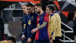 Barcelona pierde a Iñigo Martínez ¿Se queda Ronald Araujo?