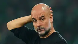 Pep Guardiola estalla contra "cazadores de autógrafos": "No quiero volver a firmarles" (+VÍDEO)