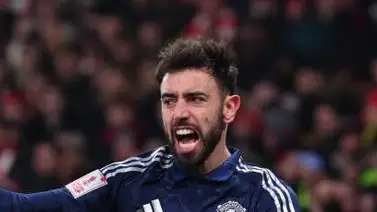 Premier League: Bruno Fernandes supera al legendario David Beckham en este renglón del Manchester United (+video) Premier League: Bruno Fernandes supera al legendario David Beckham en este renglón del Manchester United (+video)