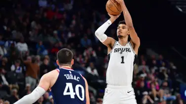 NBA: ¡Desafiando los límites! Victor Wembanyama con un impresionante triple en step back (+Video) NBA: ¡Desafiando los límites! Victor Wembanyama con un impresionante triple en step back (+Video)