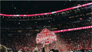 Ohio State se consagra campeón nacional tras vencer a Notre Dame Ohio State se consagra campeón nacional tras vencer a Notre Dame