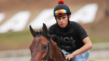 Jockey aprendiz que busca su primer triunfo en La Rinconada quiere lograr su primeras fotos con estos ejemplares (+entrevista)