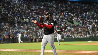 Johnny Cueto lanza joya de pitcheo con récord ante Licey en final de LIDOM
