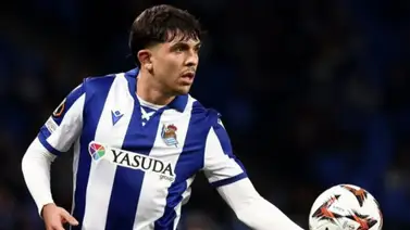 Jon Aramburu regresa a la convocatoria de la Real Sociedad y apunta a titular en Europa Legaue Jon Aramburu regresa a la convocatoria de la Real Sociedad y apunta a titular en Europa Legaue