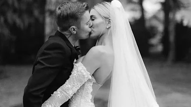 La razón por la qué Justin Bieber dejó de seguir a su esposa en Instagram