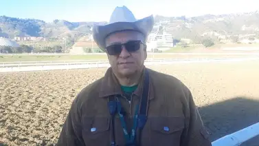 La clave de Omar Oviedo para el éxito es no dejar fuera de sus combinaciones a sus ejemplares en el 5y6 dominical La clave de Omar Oviedo para el éxito es no dejar fuera de sus combinaciones a sus ejemplares en el 5y6 dominical