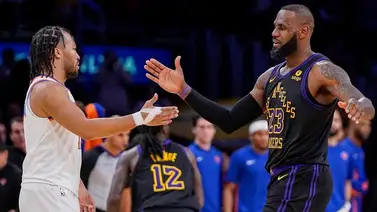 NBA: ¡De fanático a rival! Este es el emotivo momento de Jalen Brunson con LeBron James en el All-Star Game NBA: ¡De fanático a rival! Este es el emotivo momento de Jalen Brunson con LeBron James en el All-Star Game