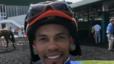 Samy Camacho sumó dos nuevas victorias a su cuenta la tarde de este domingo en Tampa Bay Downs Samy Camacho sumó dos nuevas victorias a su cuenta la tarde de este domingo en Tampa Bay Downs