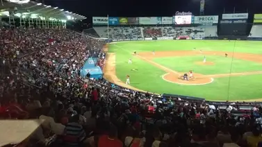 LVBP: Fanaticada de Cardenales de Lara muestra su gran apoyo antes del sexto de la Gran Final (+Video) LVBP: Fanaticada de Cardenales de Lara muestra su gran apoyo antes del sexto de la Gran Final (+Video)